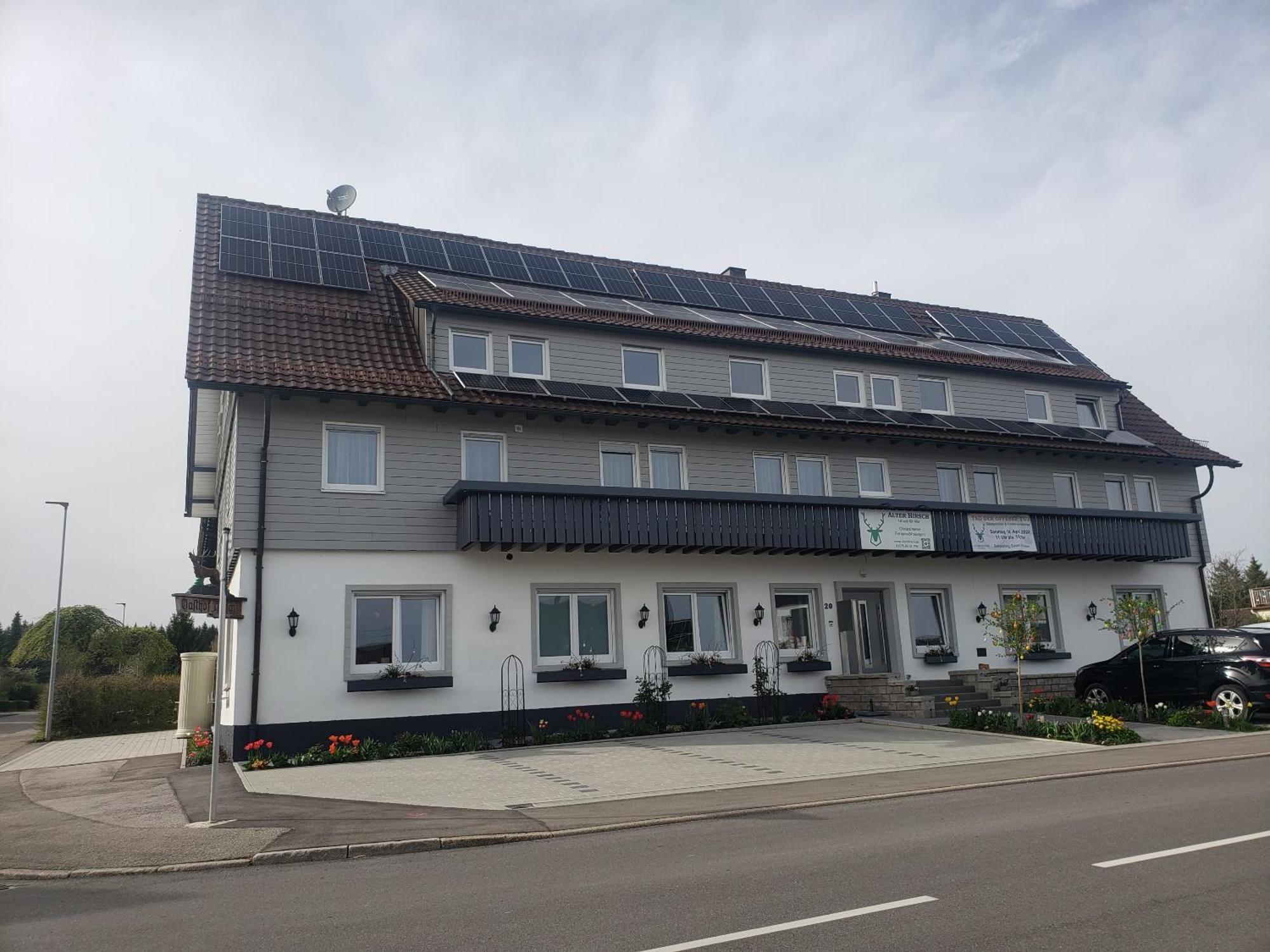 Alter Hirsch Hotel Pfalzgrafenweiler ภายนอก รูปภาพ