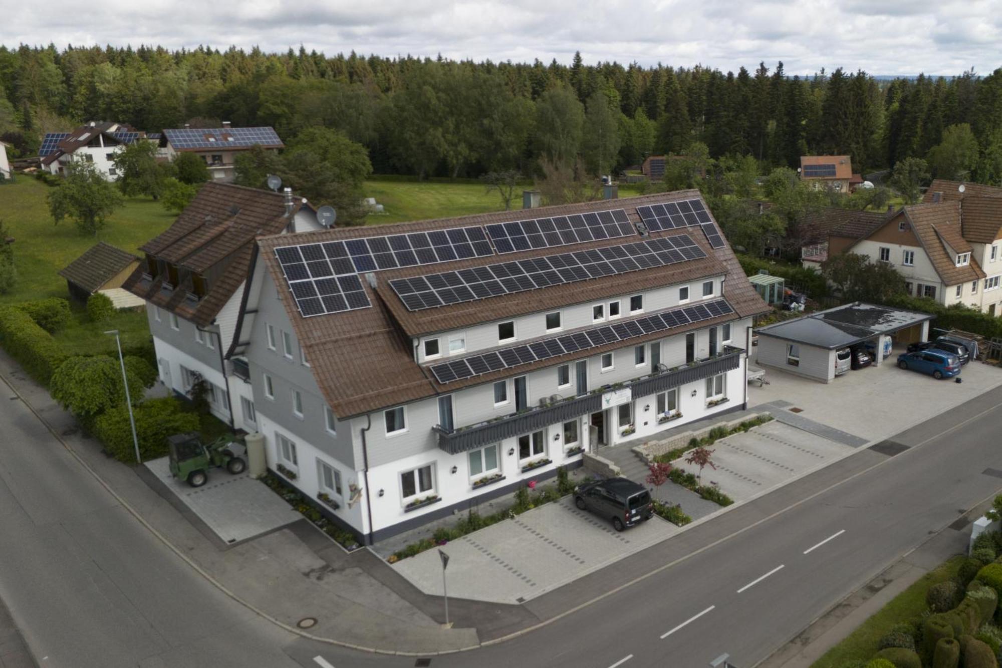 Alter Hirsch Hotel Pfalzgrafenweiler ภายนอก รูปภาพ