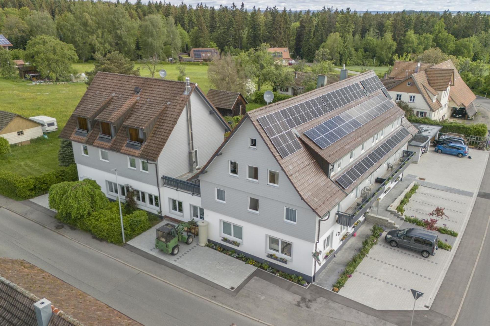 Alter Hirsch Hotel Pfalzgrafenweiler ภายนอก รูปภาพ